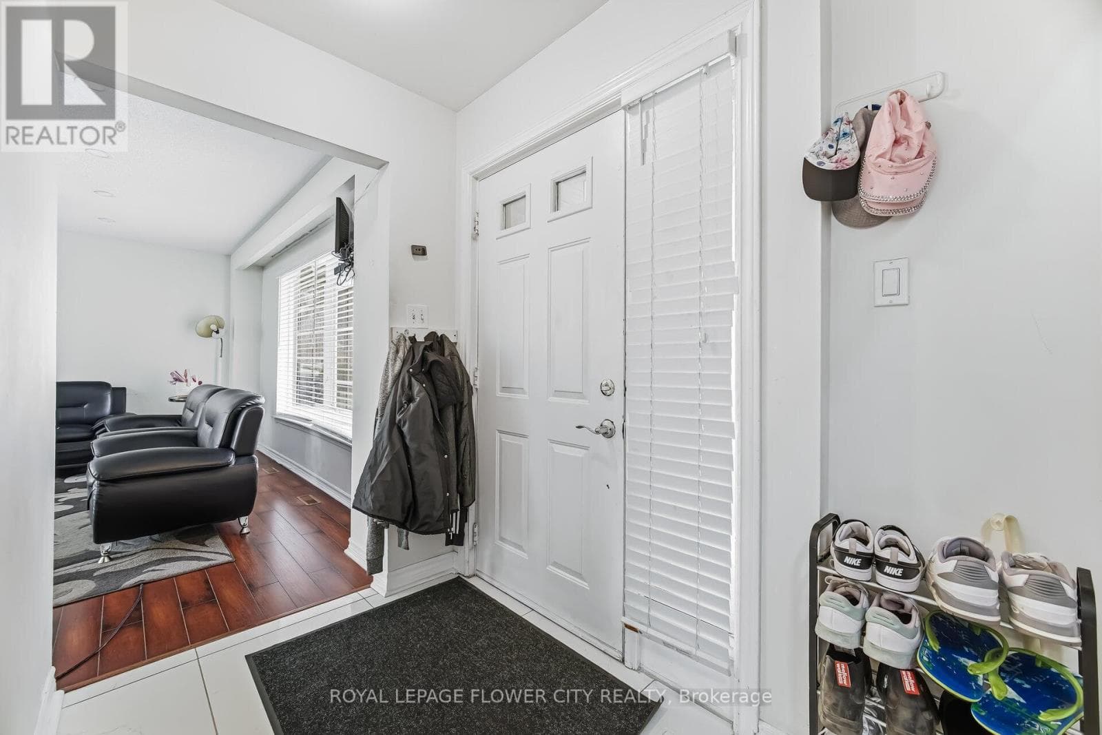 3027 CORAL DRIVE, Toronto — photo 4
