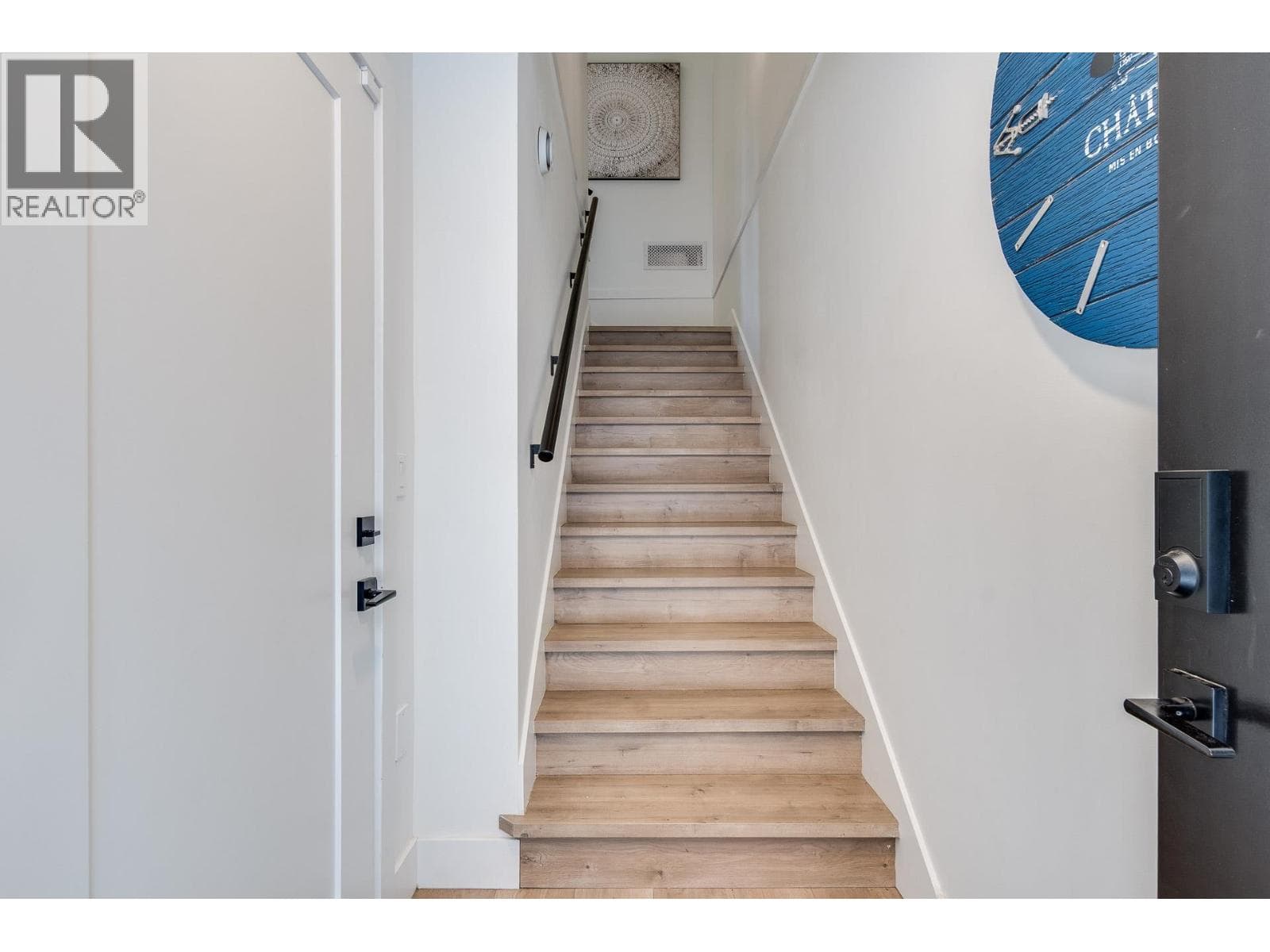 102 3503 GISLASON AVENUE, Greater Vancouver — photo 4