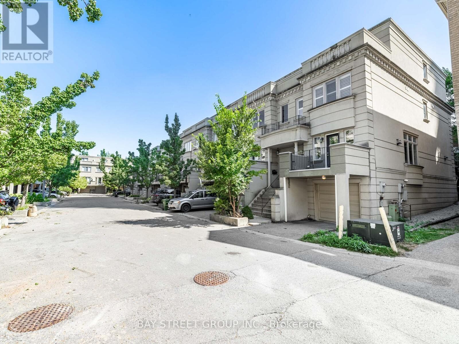 35 WILLIAM POOLE WAY, Toronto — photo 3