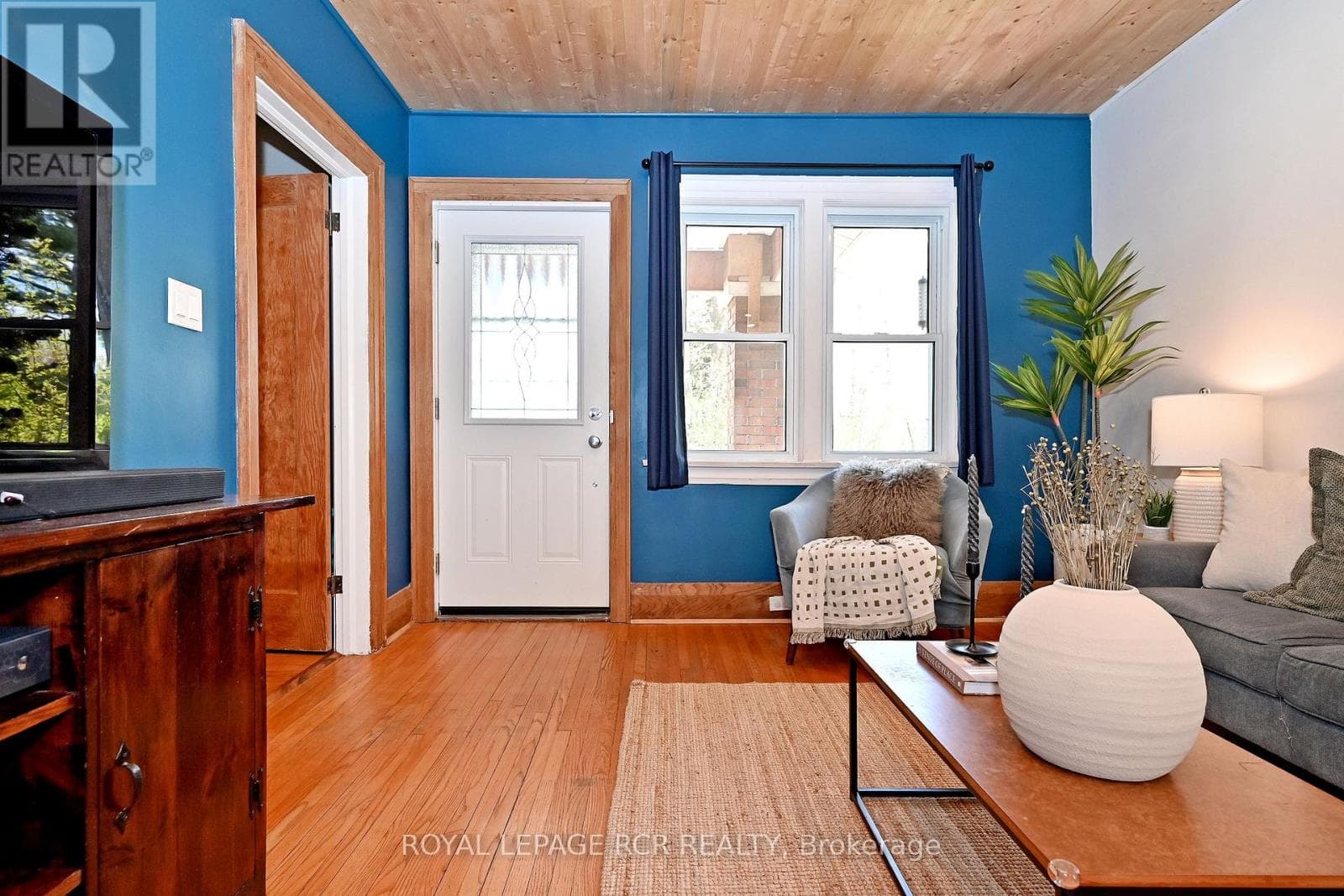 116 BUCKINGHAM AVENUE, Toronto — photo 3