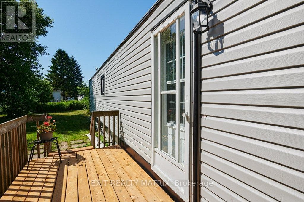 8930 LYNWOOD PARK PRIVATE, Ottawa — photo 3