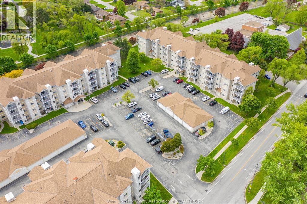 1655 GRAND MARAIS ROAD West Unit# 203, Windsor — photo 3
