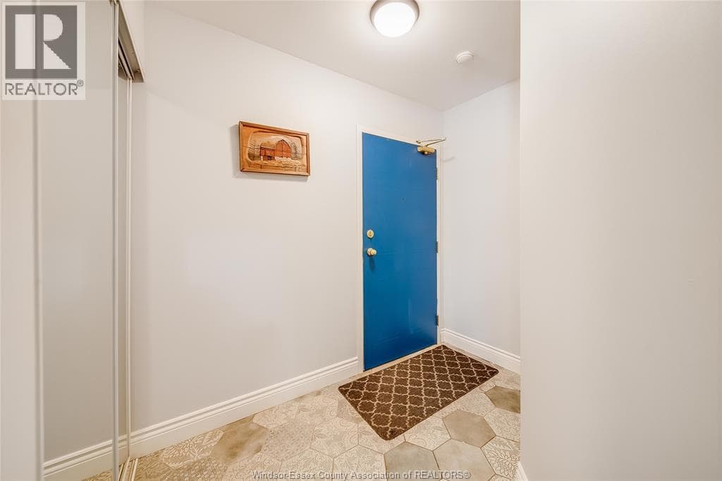 1655 GRAND MARAIS ROAD West Unit# 203, Windsor — photo 5