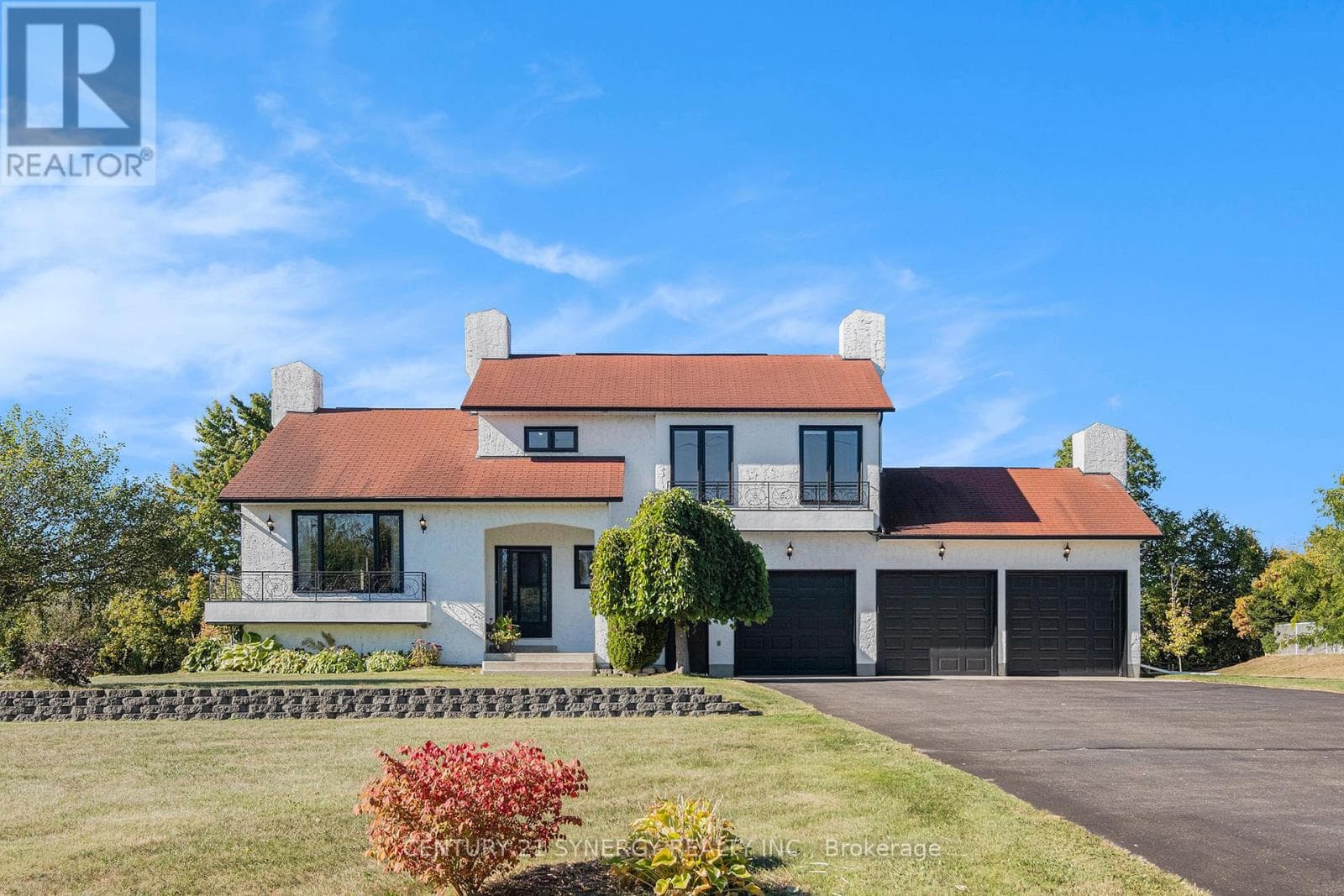 12 DAVIS LANE in 