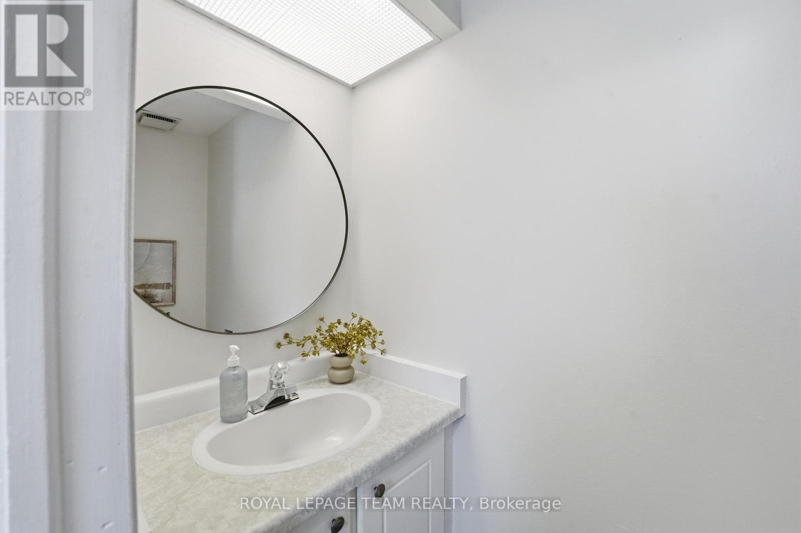 67 CASTLEFRANK ROAD, Ottawa — photo 4