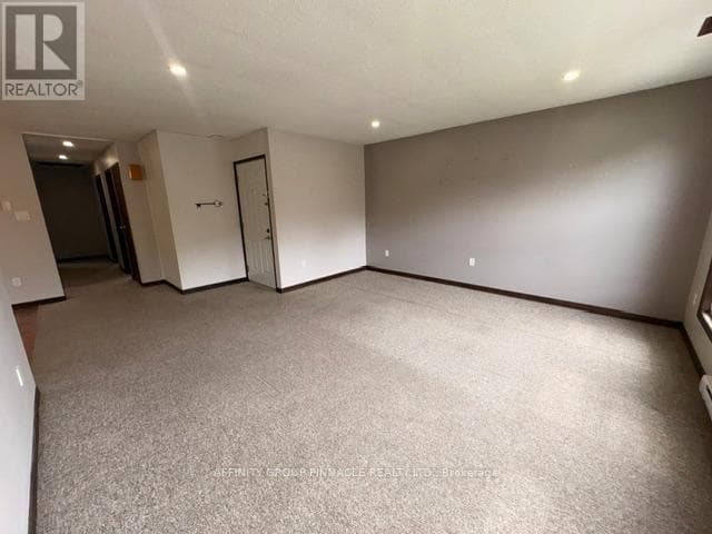 178 COLBORNE STREET W, Central Lakes — photo 2