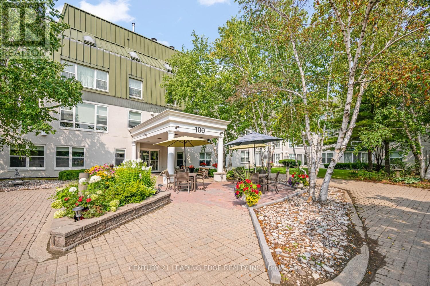 214 - 100 ANNA RUSSELL WAY in Unionville