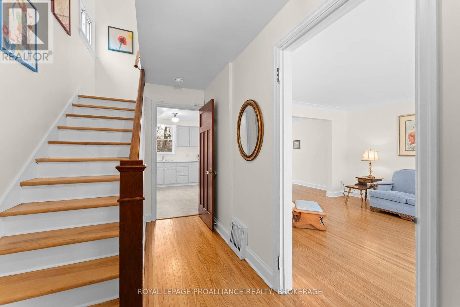 201 WILLINGDON AVENUE, Kingston — photo 5