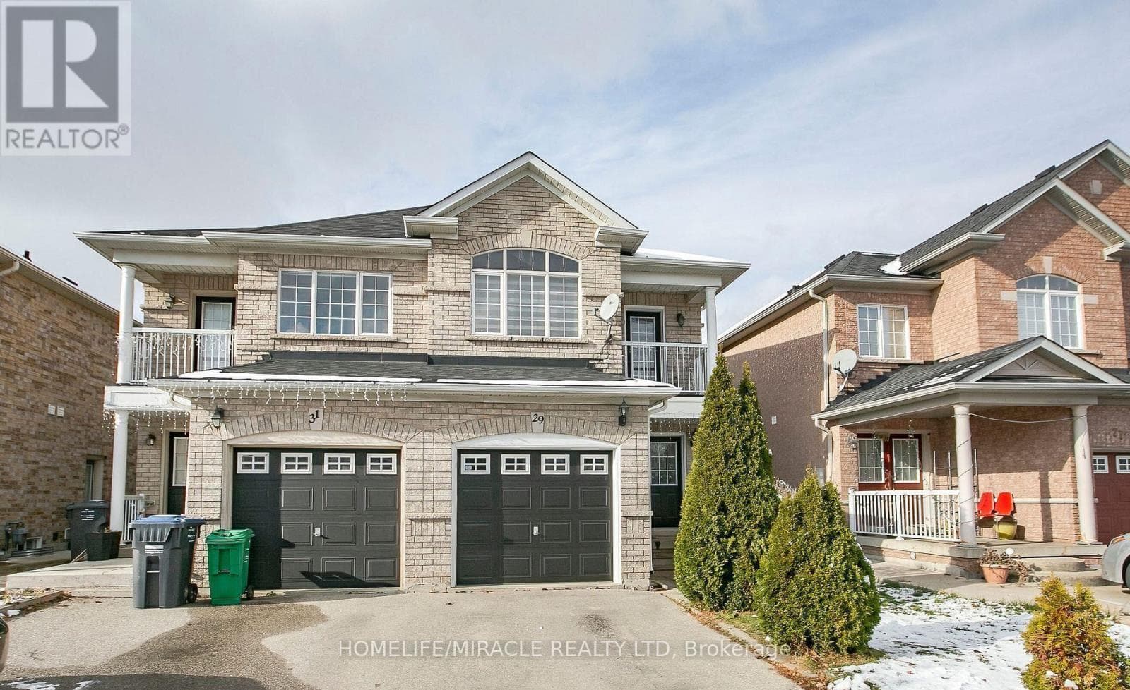 29 DEWRIDGE COURT, Toronto — photo 2