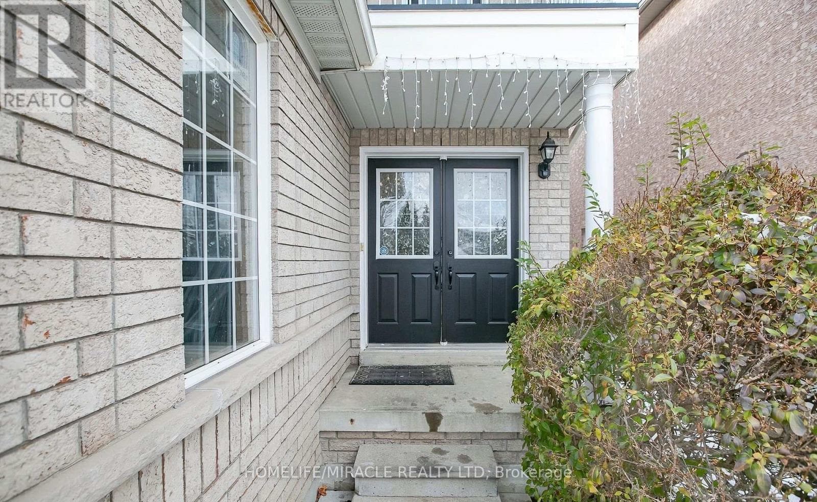 29 DEWRIDGE COURT, Toronto — photo 3