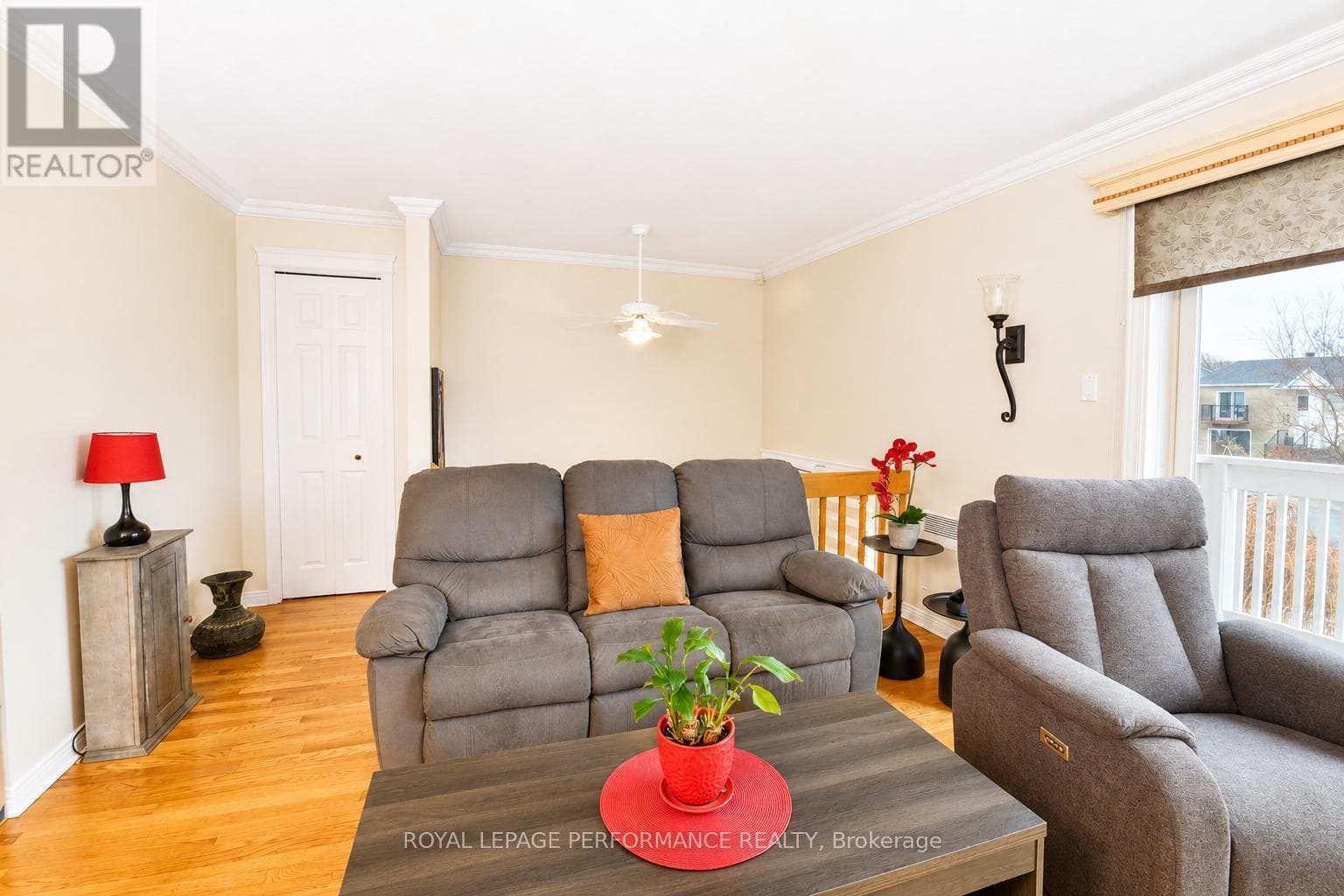 443 TUPPER STREET, Cornwall — photo 4