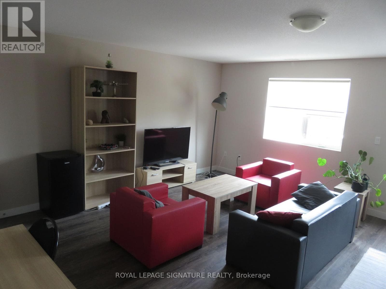 216 - 288 ALBERT STREET in Columbia/Lakeshore