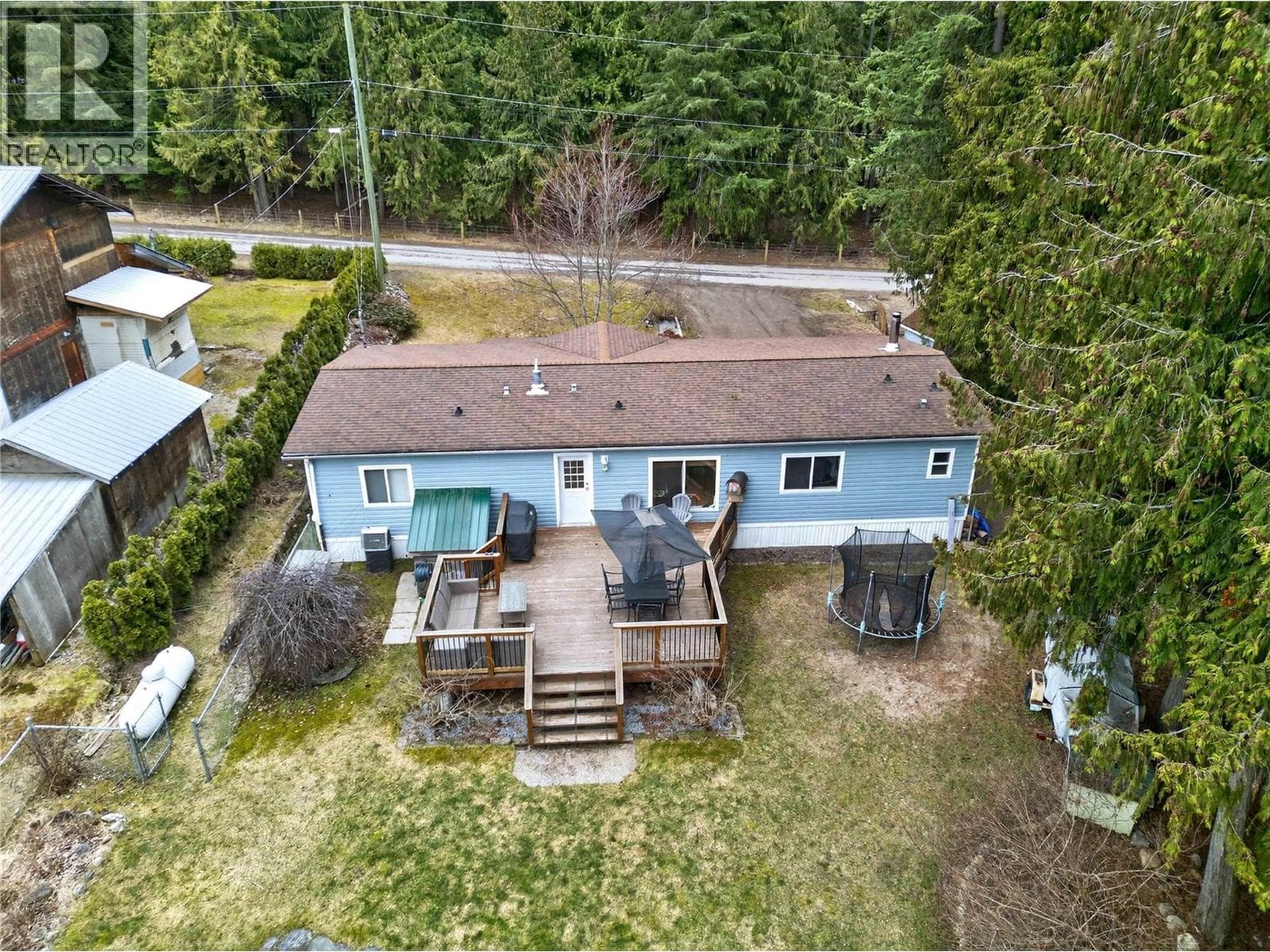 19 West Poirier Road, Interior REALTORS® — photo 2