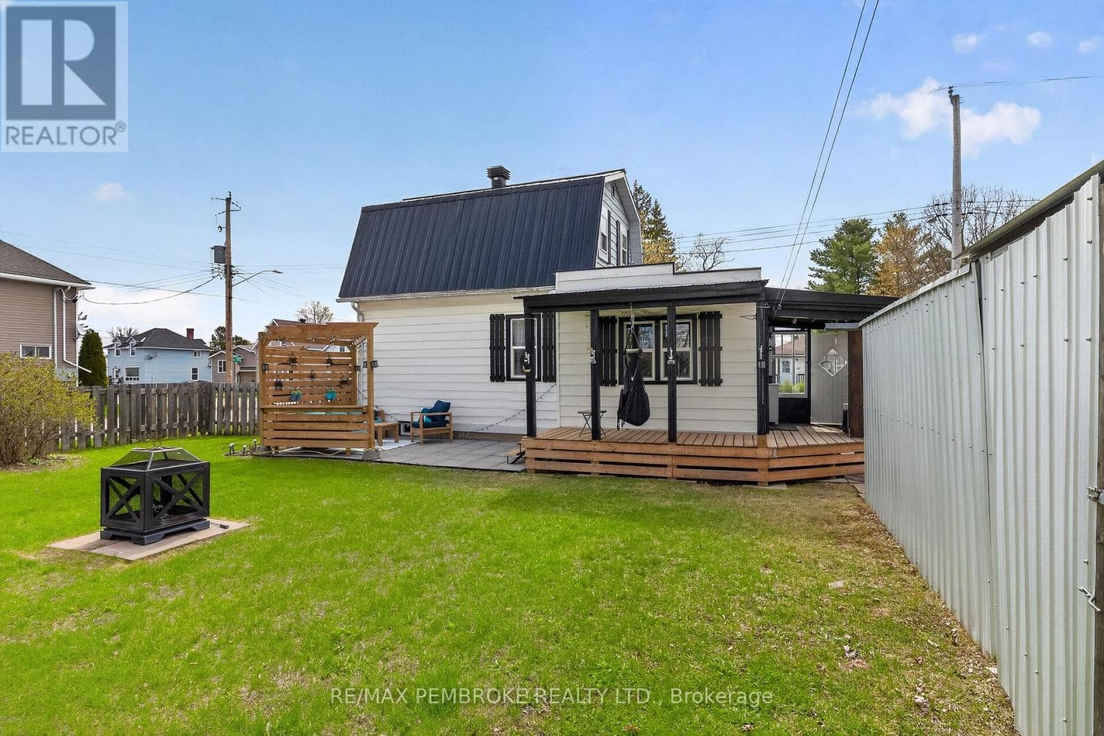 302 WILLARD STREET, Renfrew County — photo 5