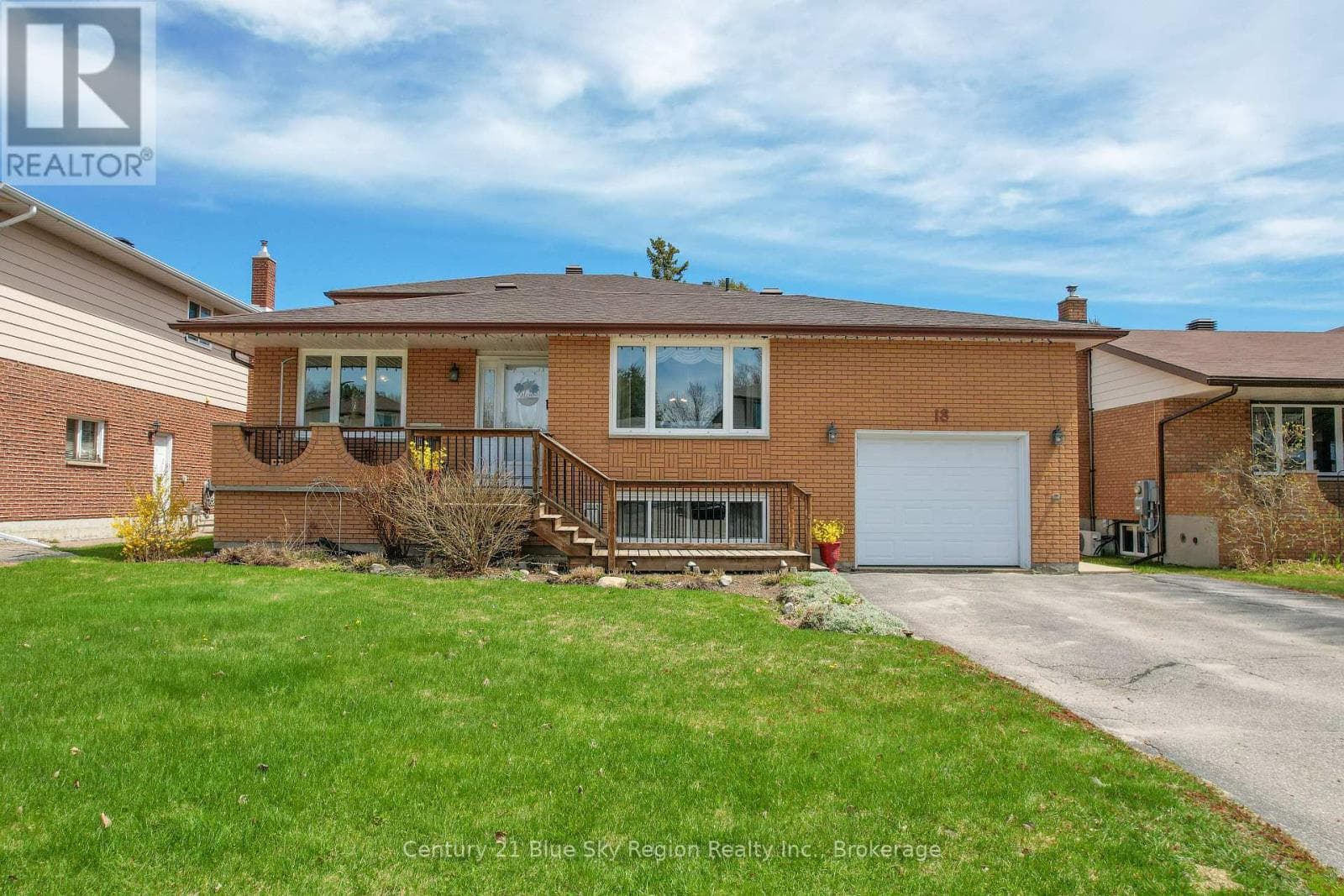 18 EGLEE AVENUE in 