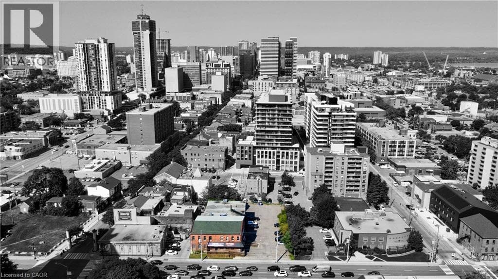 15-21 WELLINGTON Street N, Cornerstone — photo 5