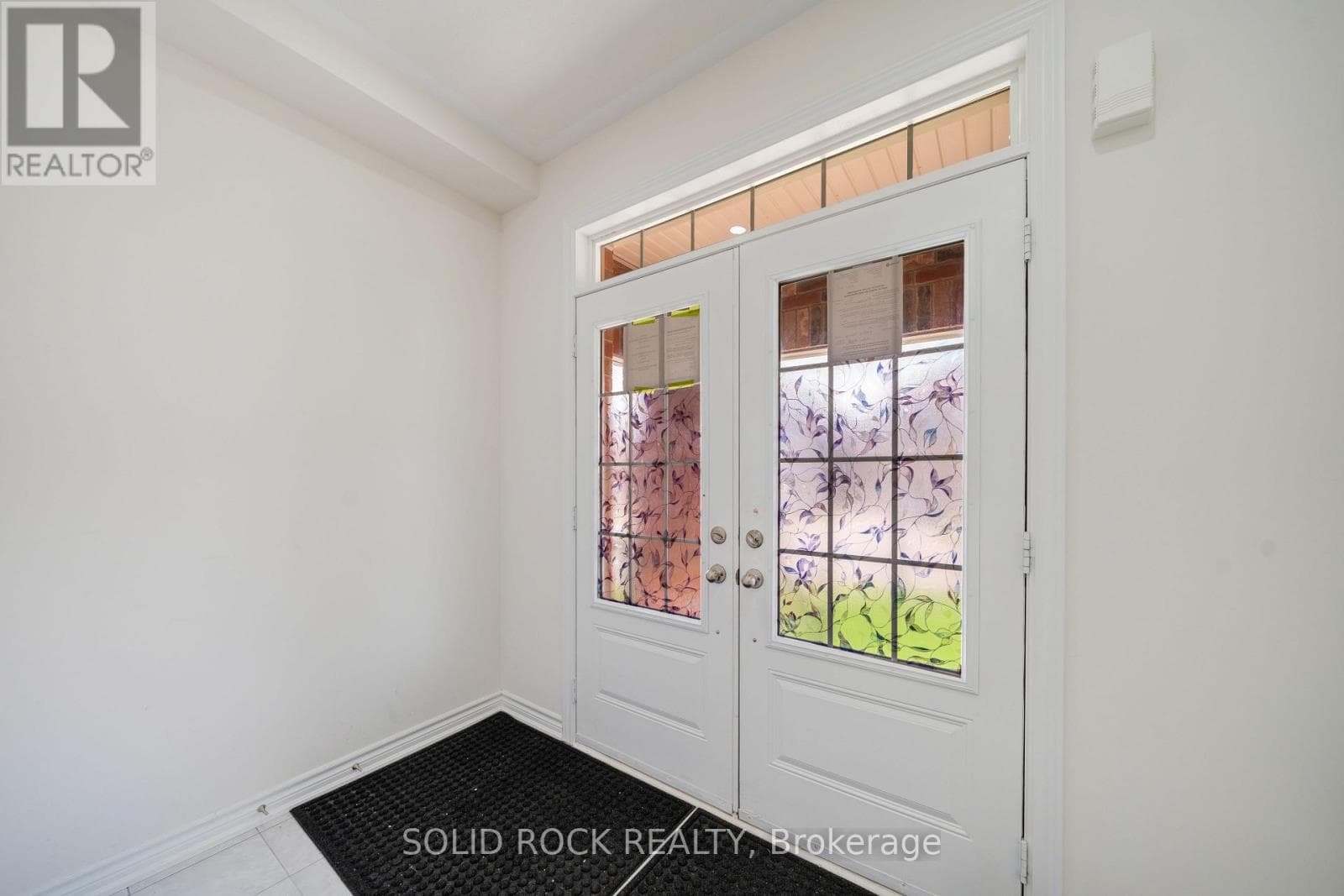 225 FLEETWOOD DRIVE, Toronto — photo 3