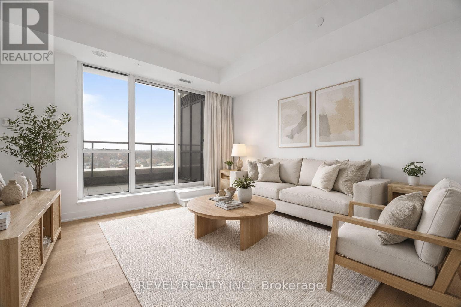 901 - 1063 DOUGLAS MCCURDY COMMON, Toronto — photo 2