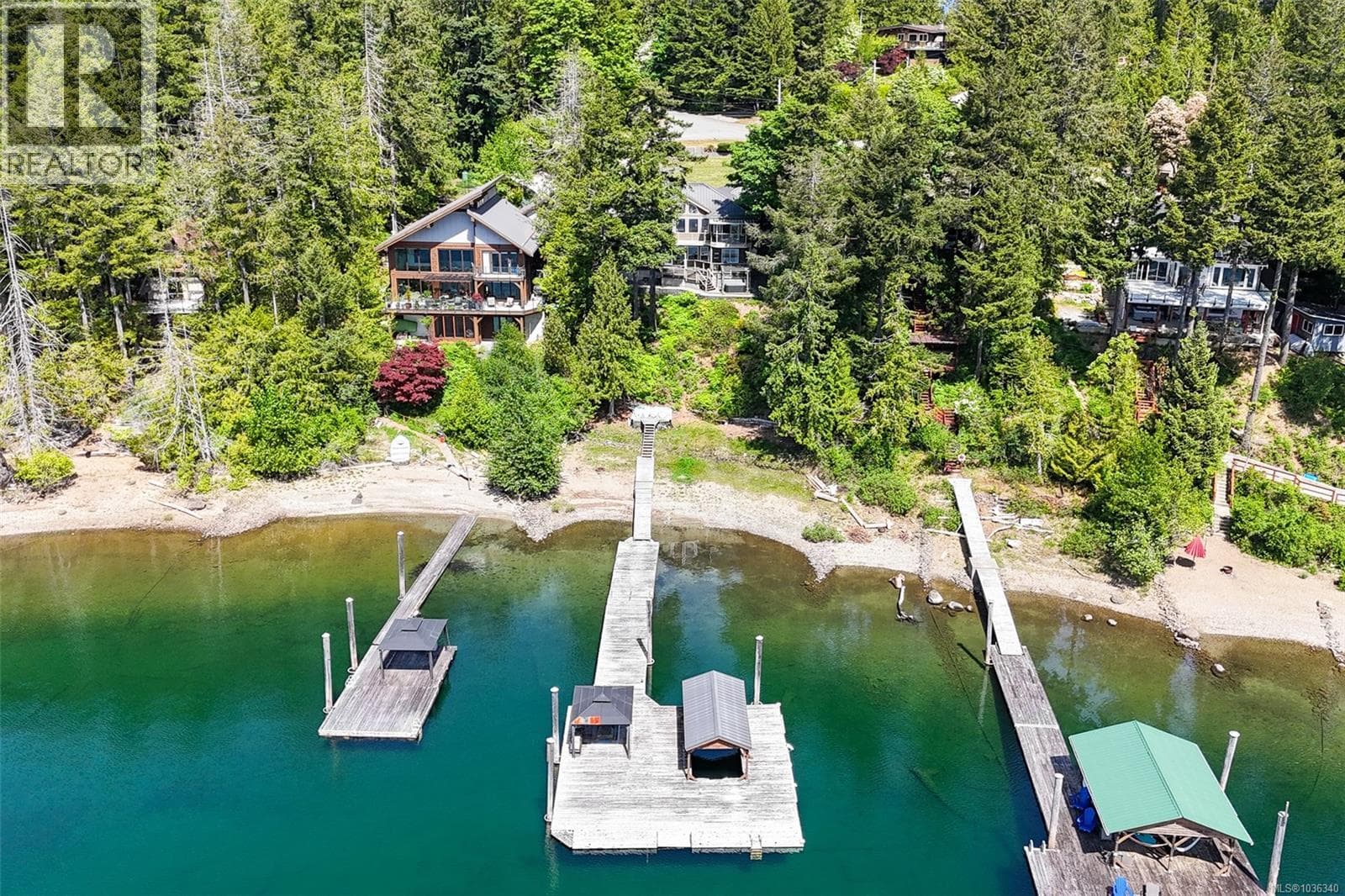 10172 Bishop Dr, Vancouver Island — photo 2