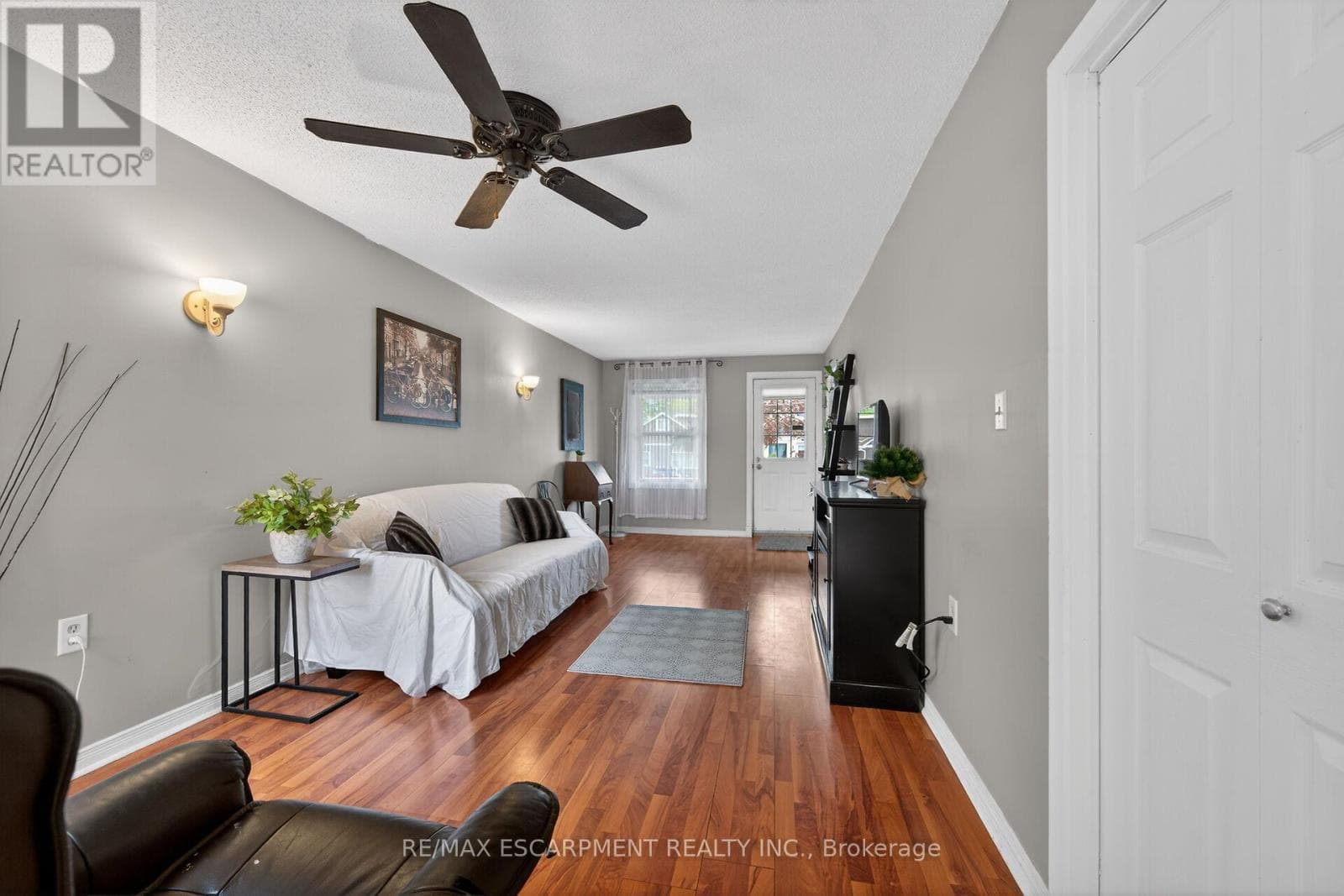 190 CAMPBELL AVENUE, Toronto — photo 5