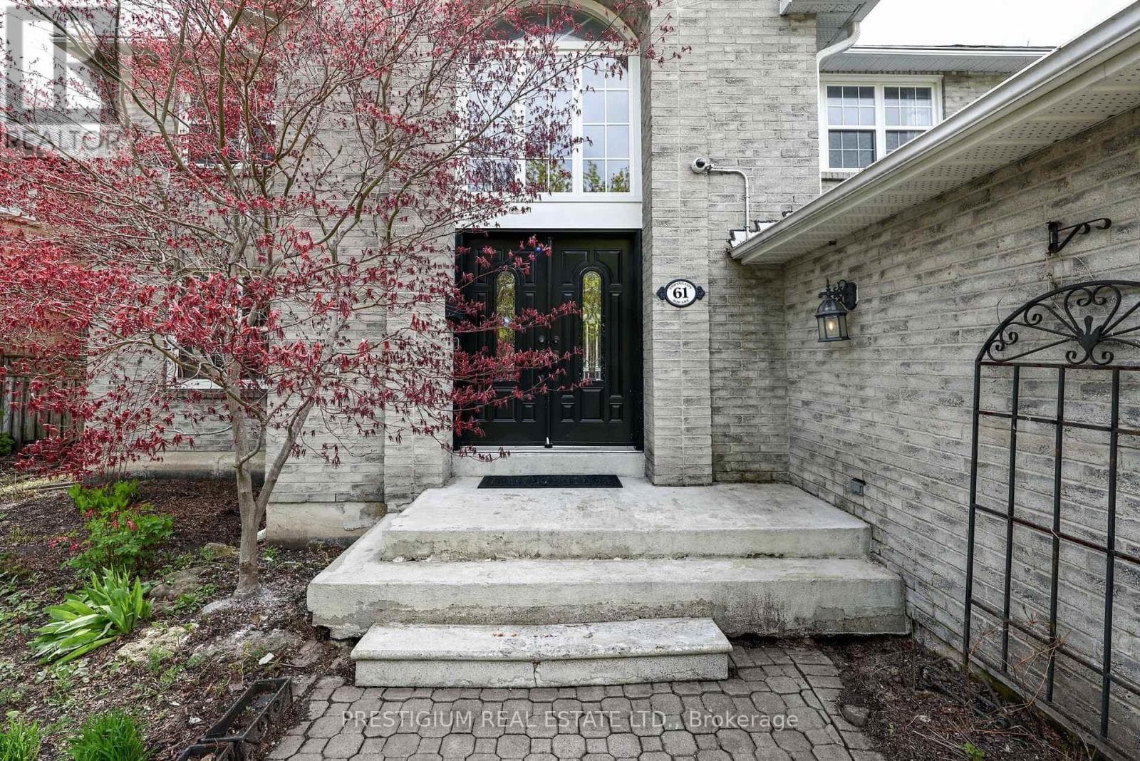 61 ADDINGTON SQUARE, Toronto — photo 2