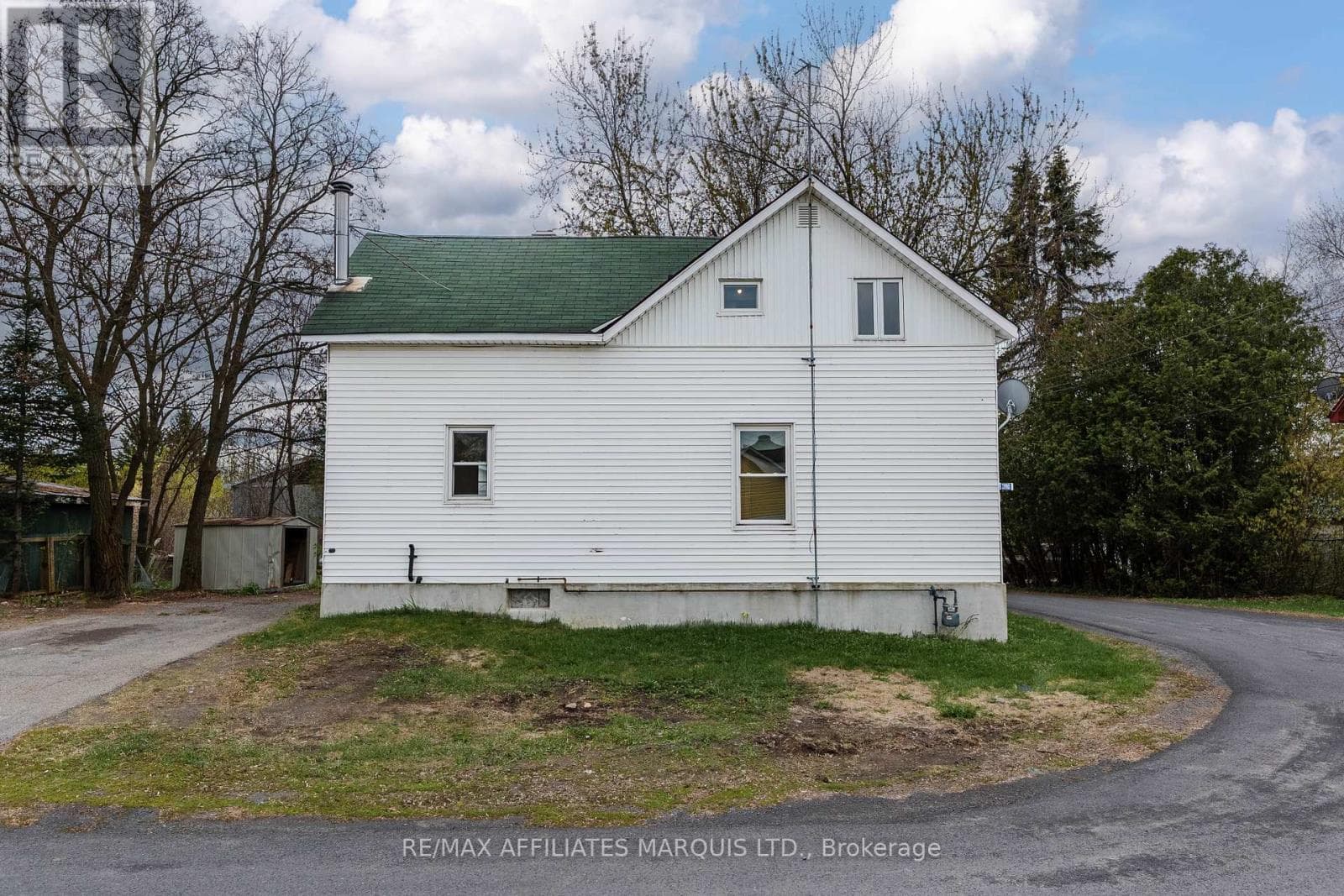 21910 SEGUIN MILL STREET, Cornwall — photo 4