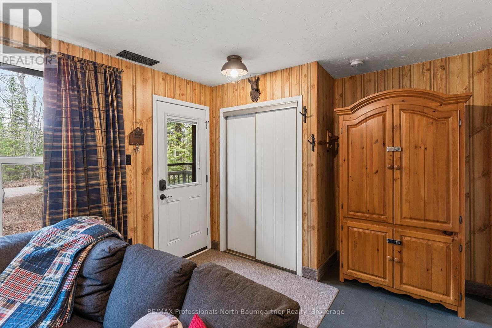 2041 GLAMOR LAKE ROAD, OnePoint — photo 4