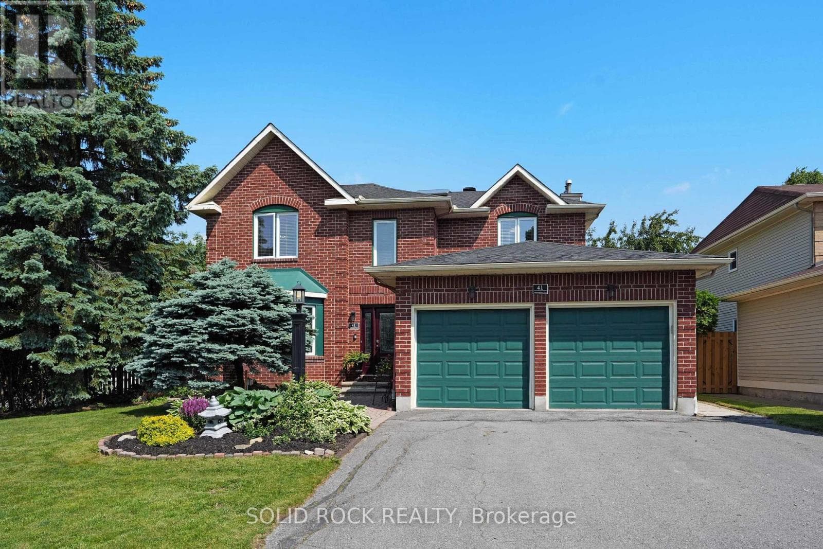 41 FRAMINGHAM CRESCENT in OLD BARRHAVEN WEST