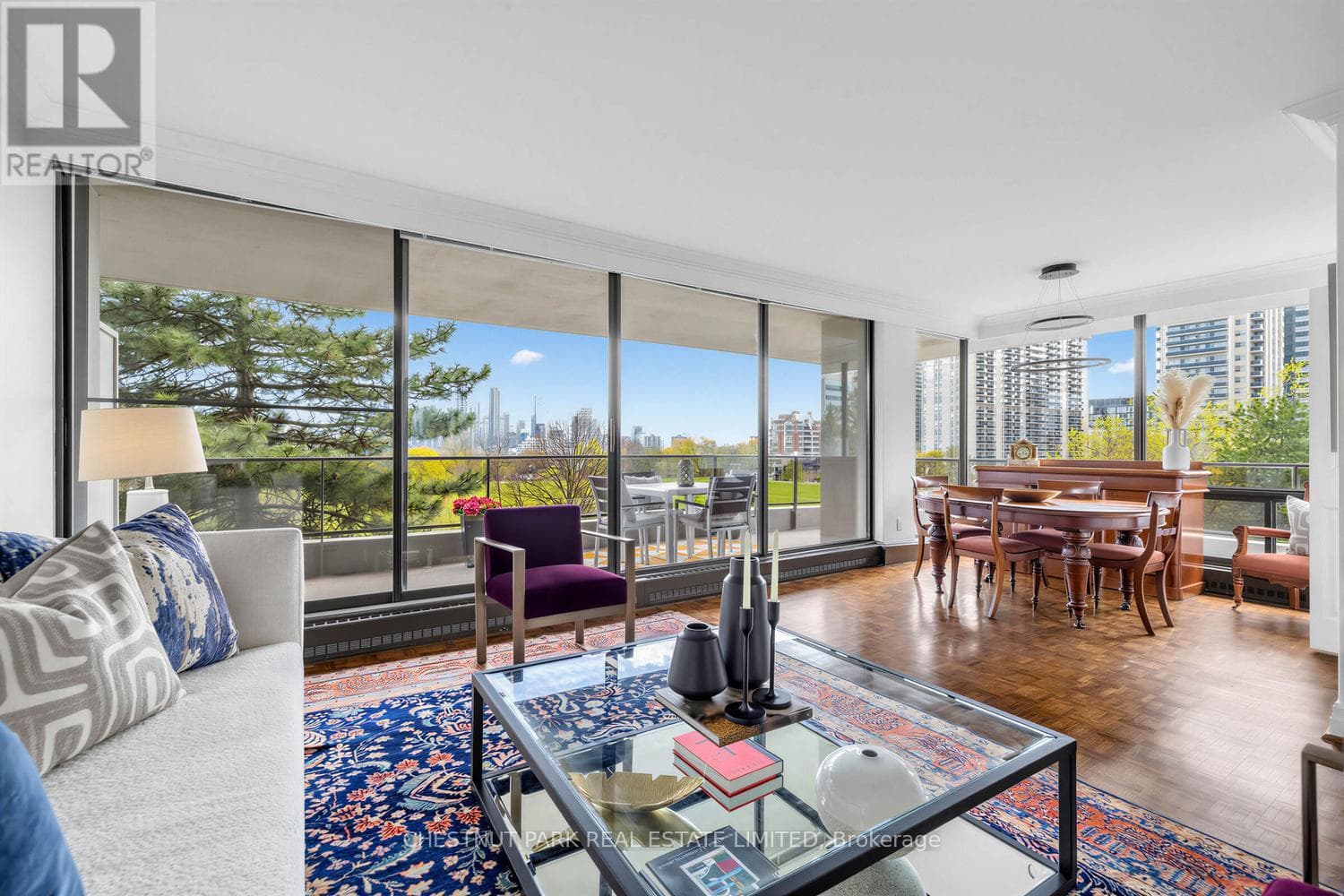 506 - 10 AVOCA AVENUE in Rosedale-Moore Park