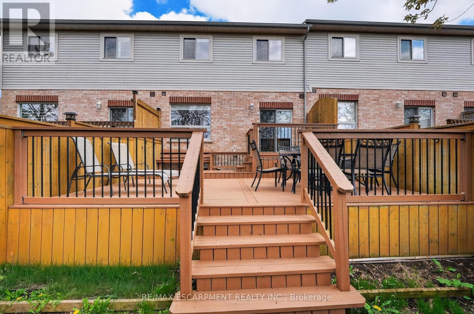 8 LAKELAWN Road Unit# 11, Toronto — photo 2