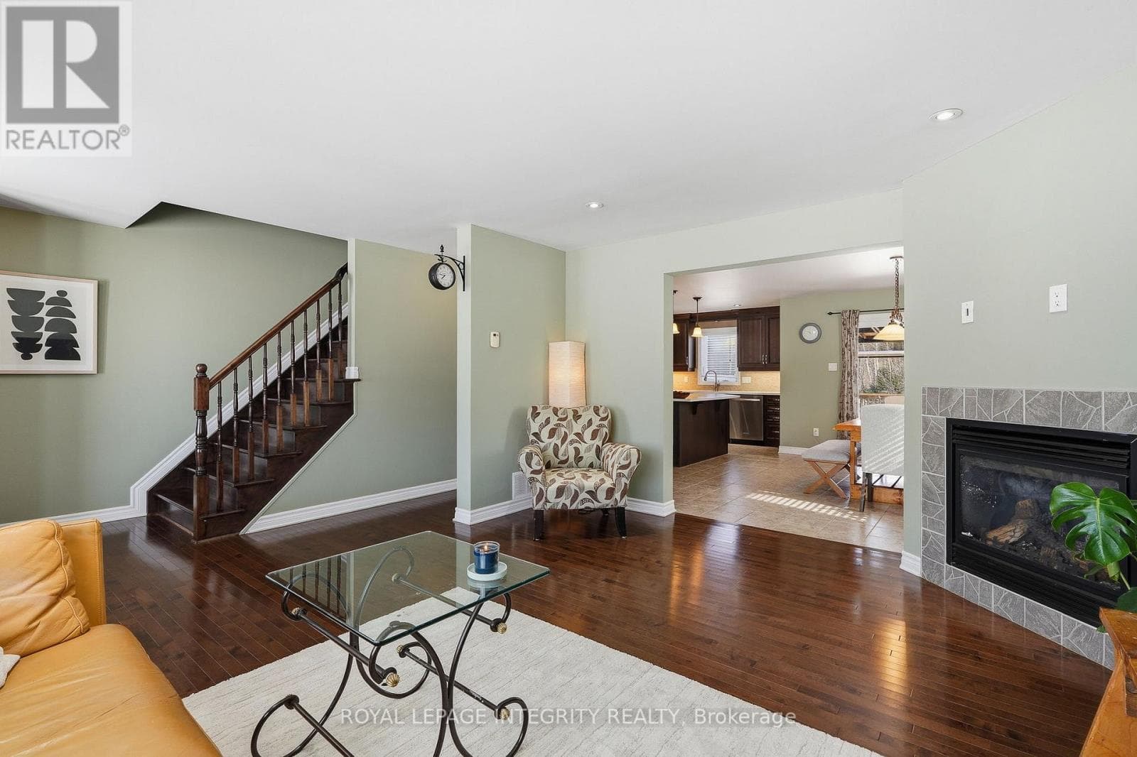 53 BEAVER LANE in 