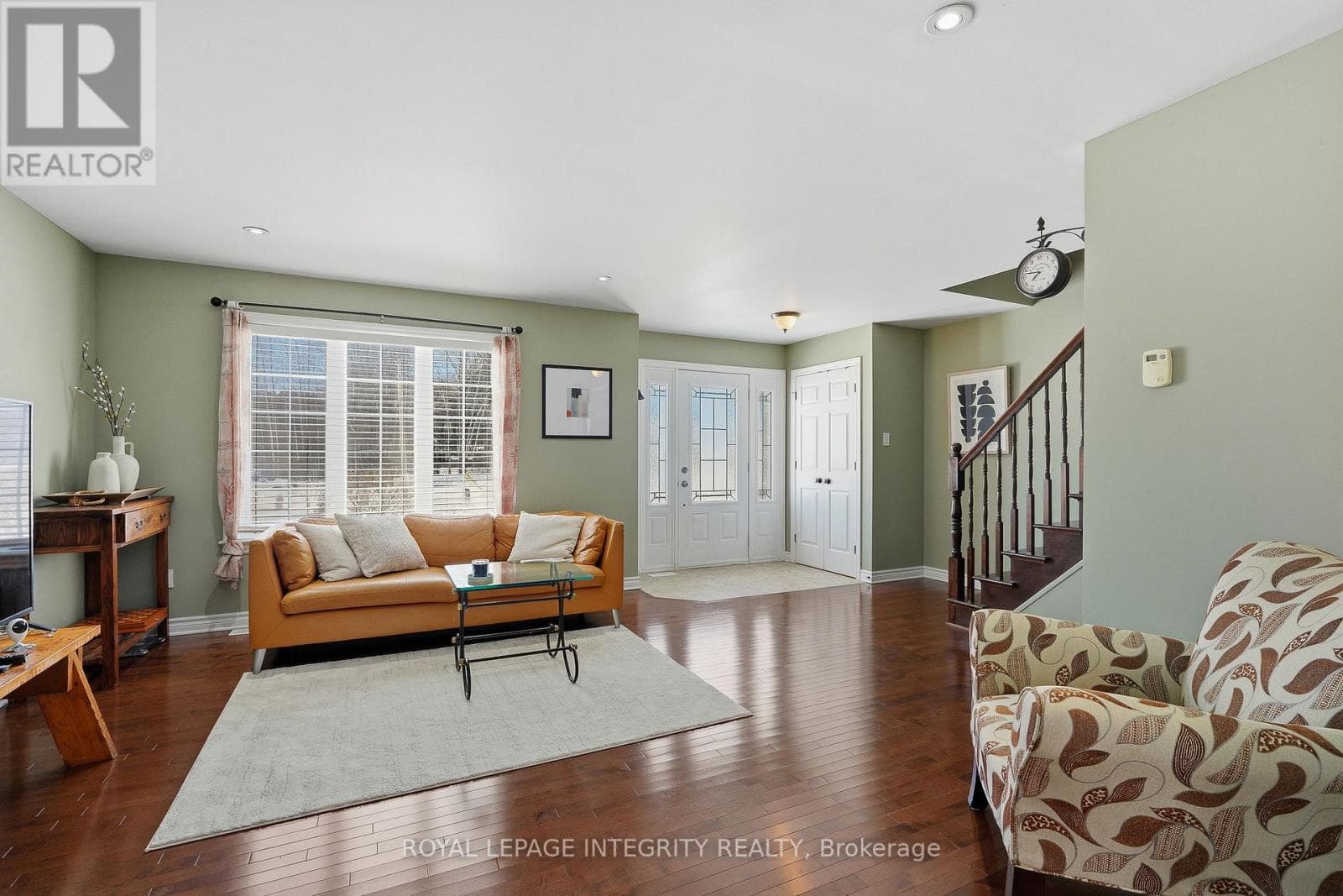 53 BEAVER LANE, Ottawa — photo 3