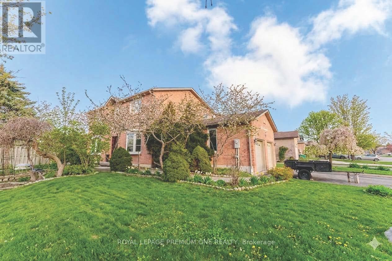 25 SIR LANCELOT COURT, Toronto — photo 2