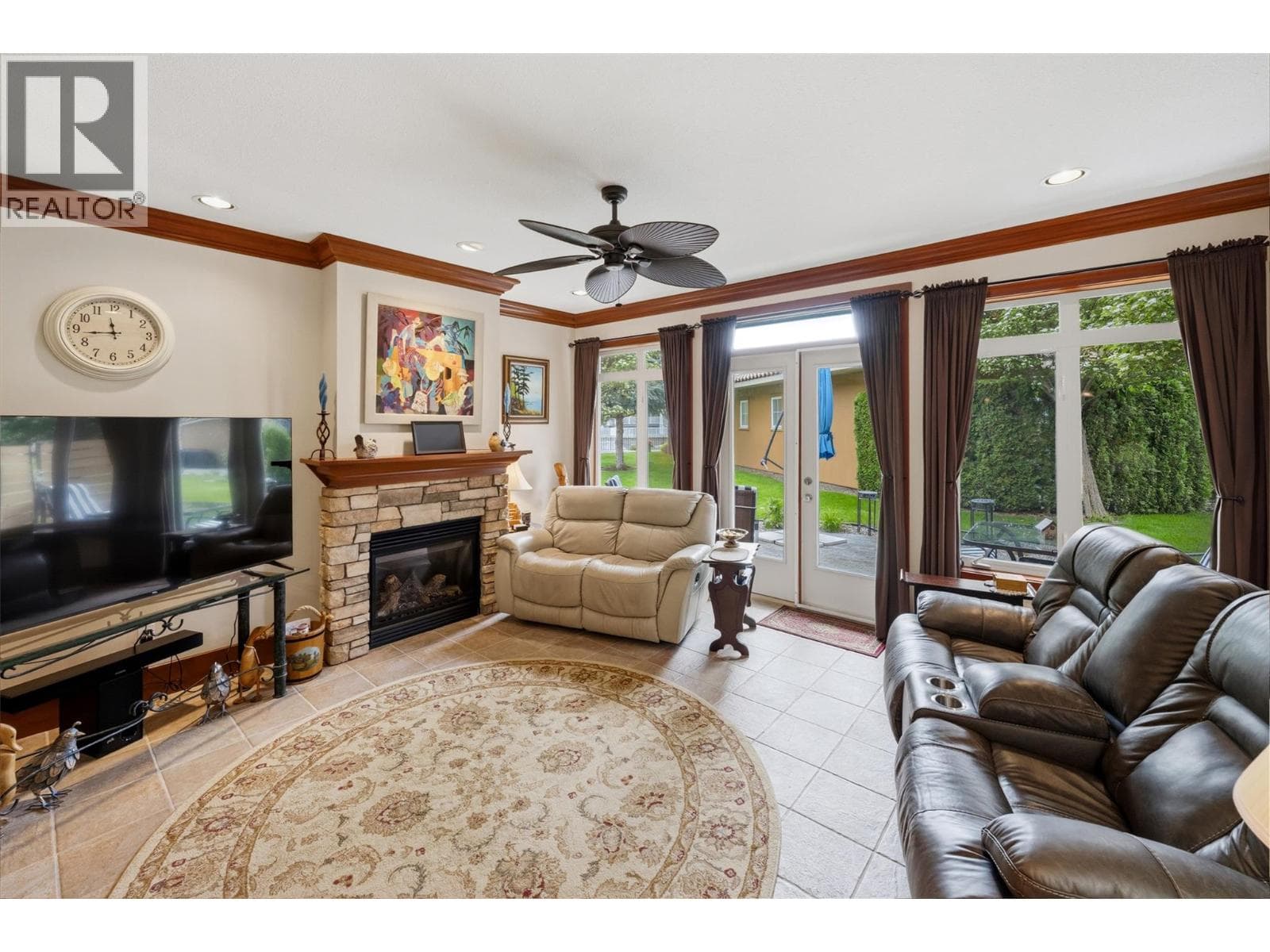 7200 COTTONWOOD Drive Unit# 38, Interior REALTORS® — photo 4