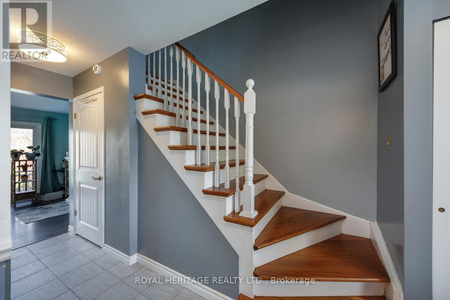 14 - 1640 NICHOL AVENUE S, Central Lakes — photo 5