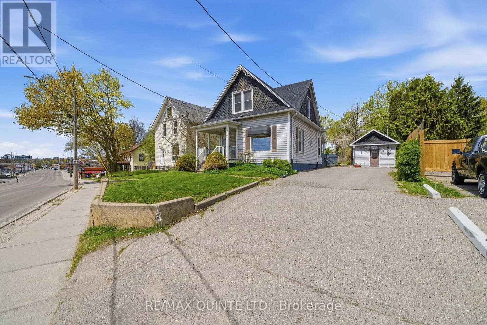 94 DUNDAS STREET E, Central Lakes — photo 2