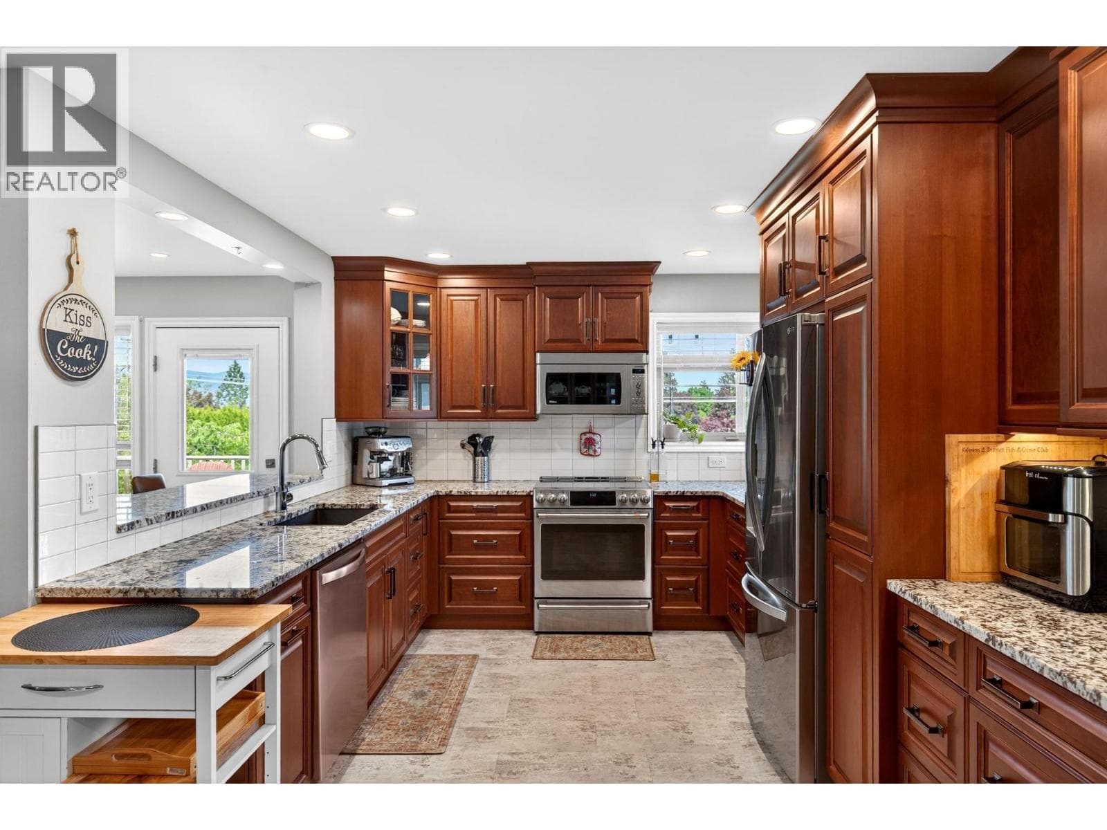 1544 WOODRIDGE ROAD, Interior REALTORS® — photo 5