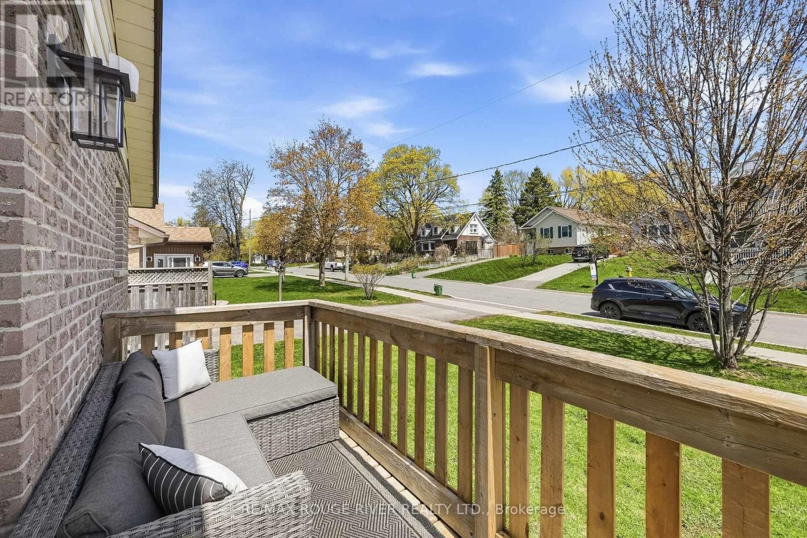 19 CAROLINE STREET, Central Lakes — photo 5