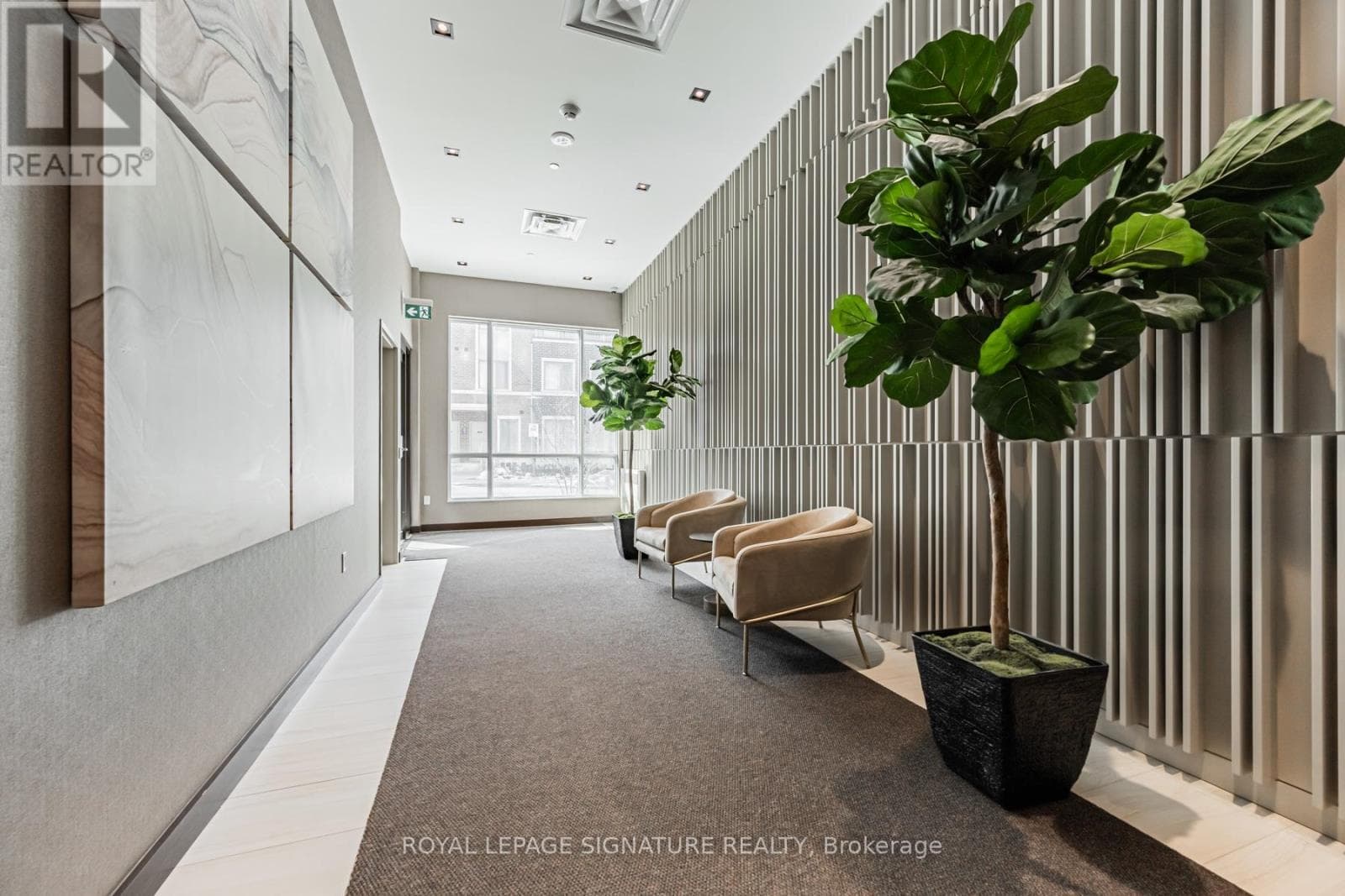 618 - 60 HONEYCRISP CRESCENT, Toronto — photo 4