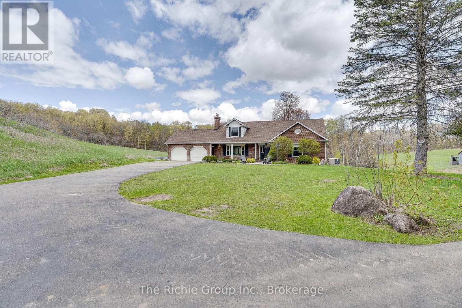 15163 CENTREVILLE CREEK ROAD, Toronto — photo 4