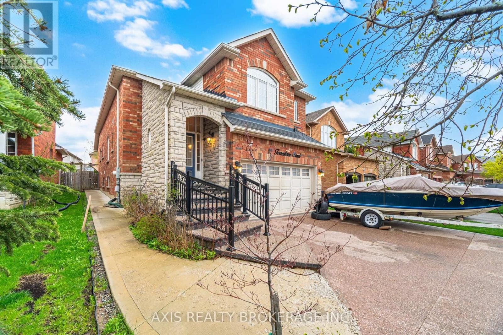 27 TERRASTONE COURT, Toronto — photo 4