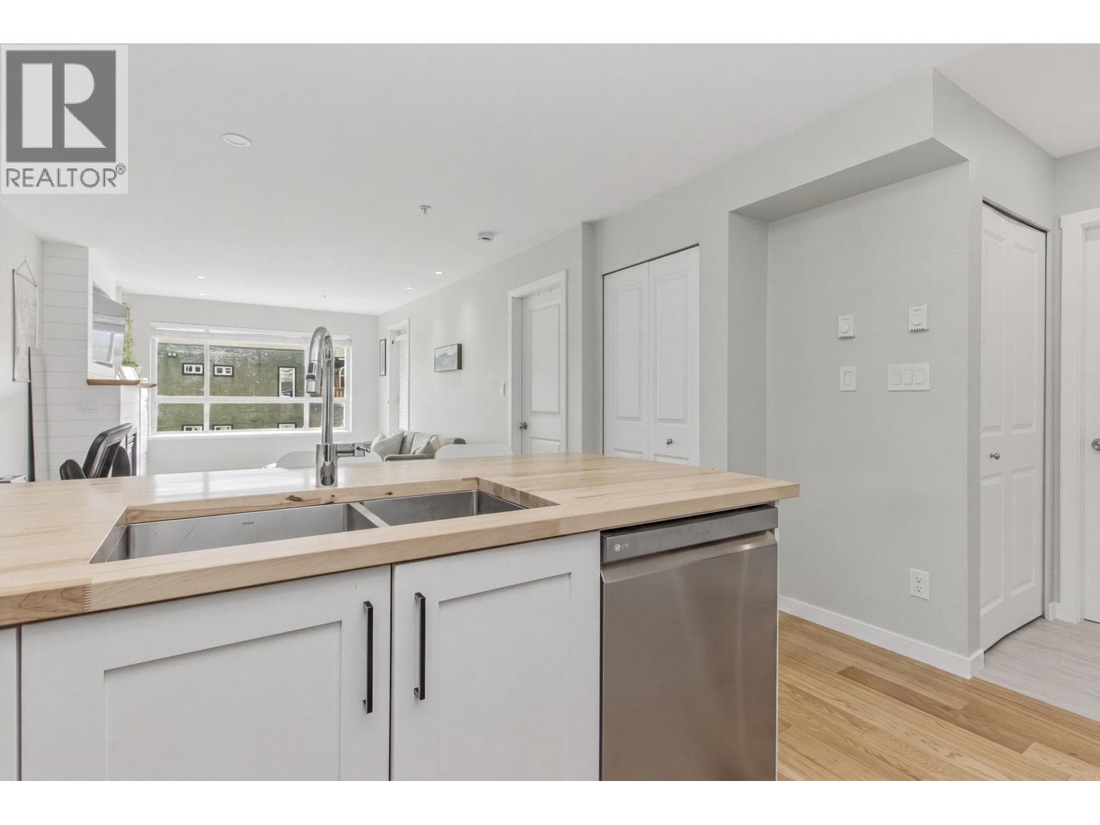 203 38003 SECOND AVENUE, Greater Vancouver — photo 4