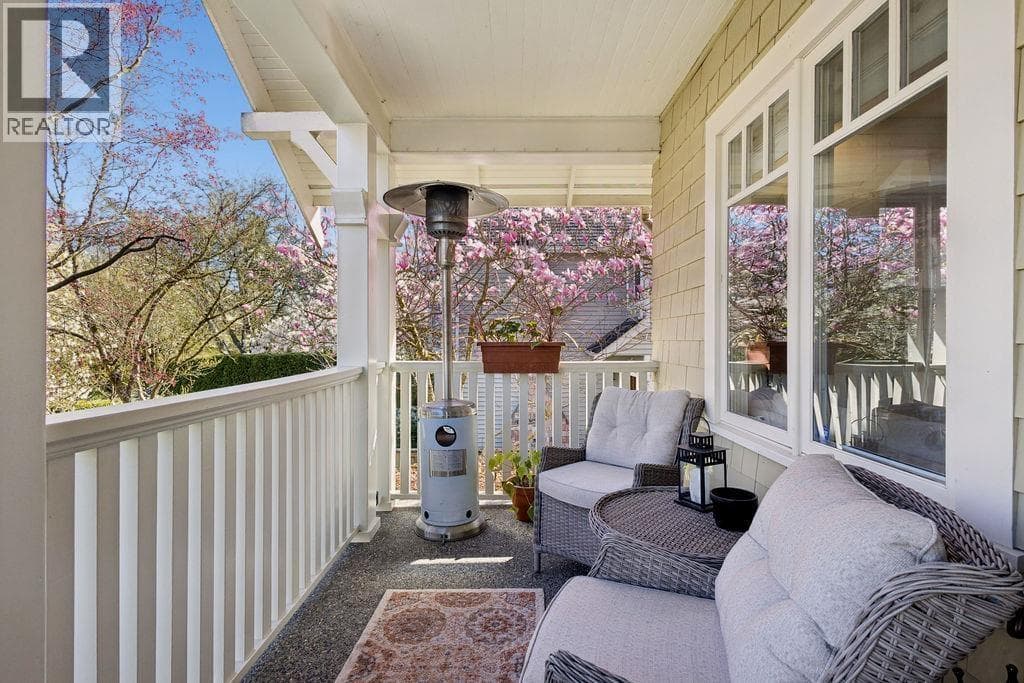 1956 W 14 AVENUE, Greater Vancouver — photo 3
