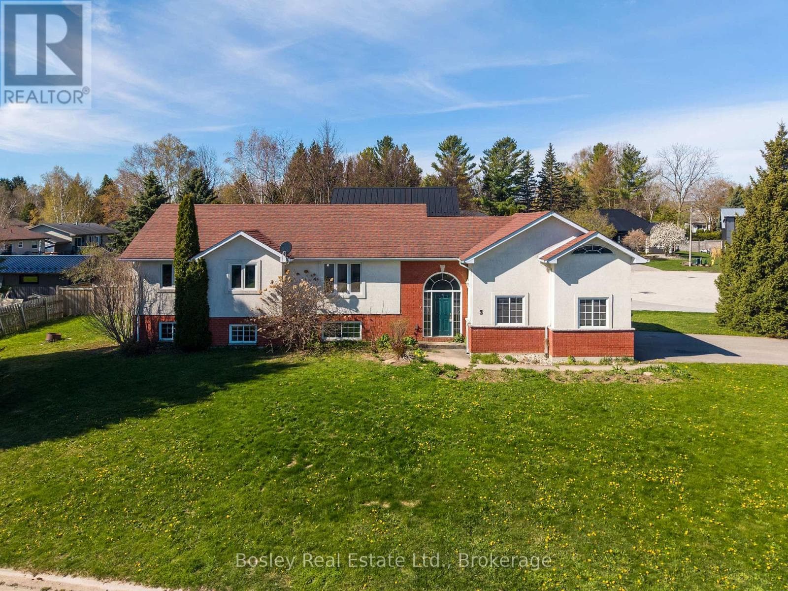 3 SHIRLEY COURT in 