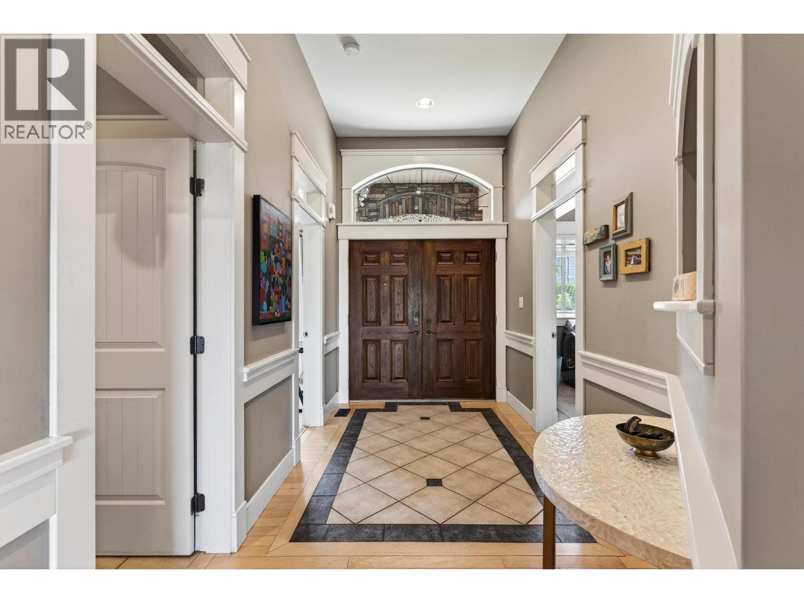 2216 QUAIL RUN DRIVE, Interior REALTORS® — photo 2
