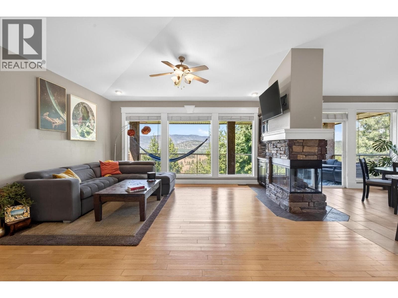 2216 QUAIL RUN DRIVE, Interior REALTORS® — photo 5