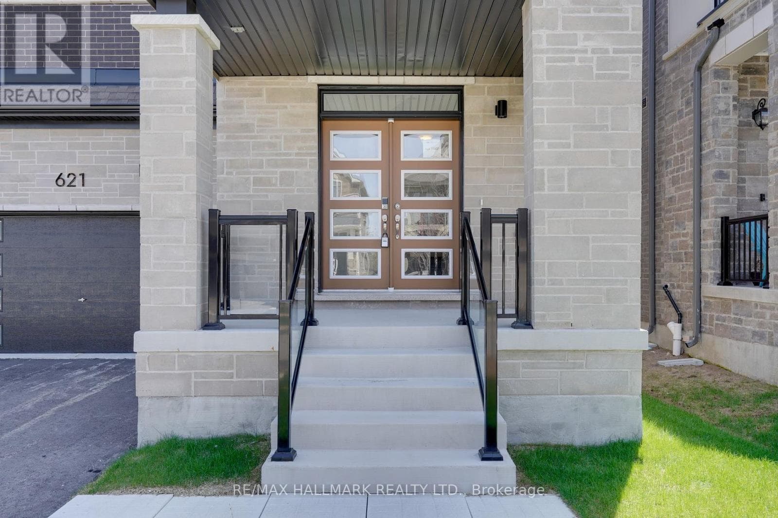 621 MIKA STREET, Toronto — photo 4
