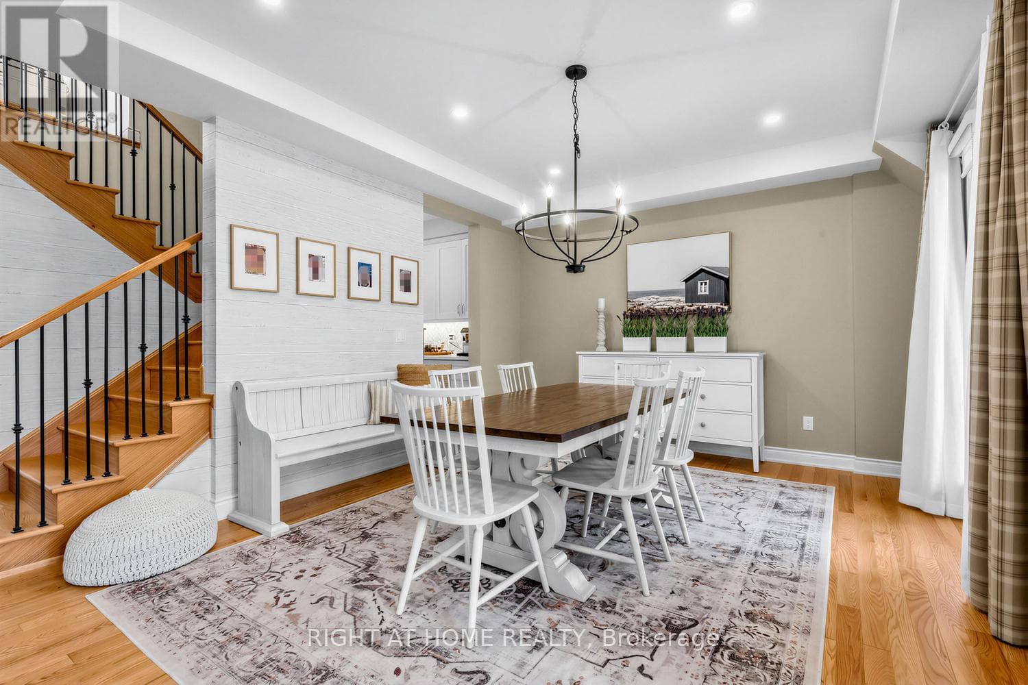 12 HEARTHWOOD GATE, Toronto — photo 4