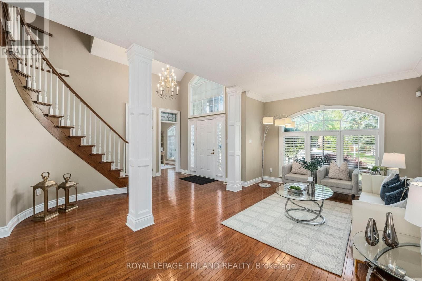 56 GLENRIDGE CRESCENT, London and St. Thomas — photo 5