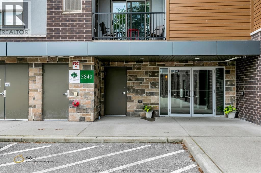 5840 Newman BOULEVARD Unit# 306, Windsor — photo 5